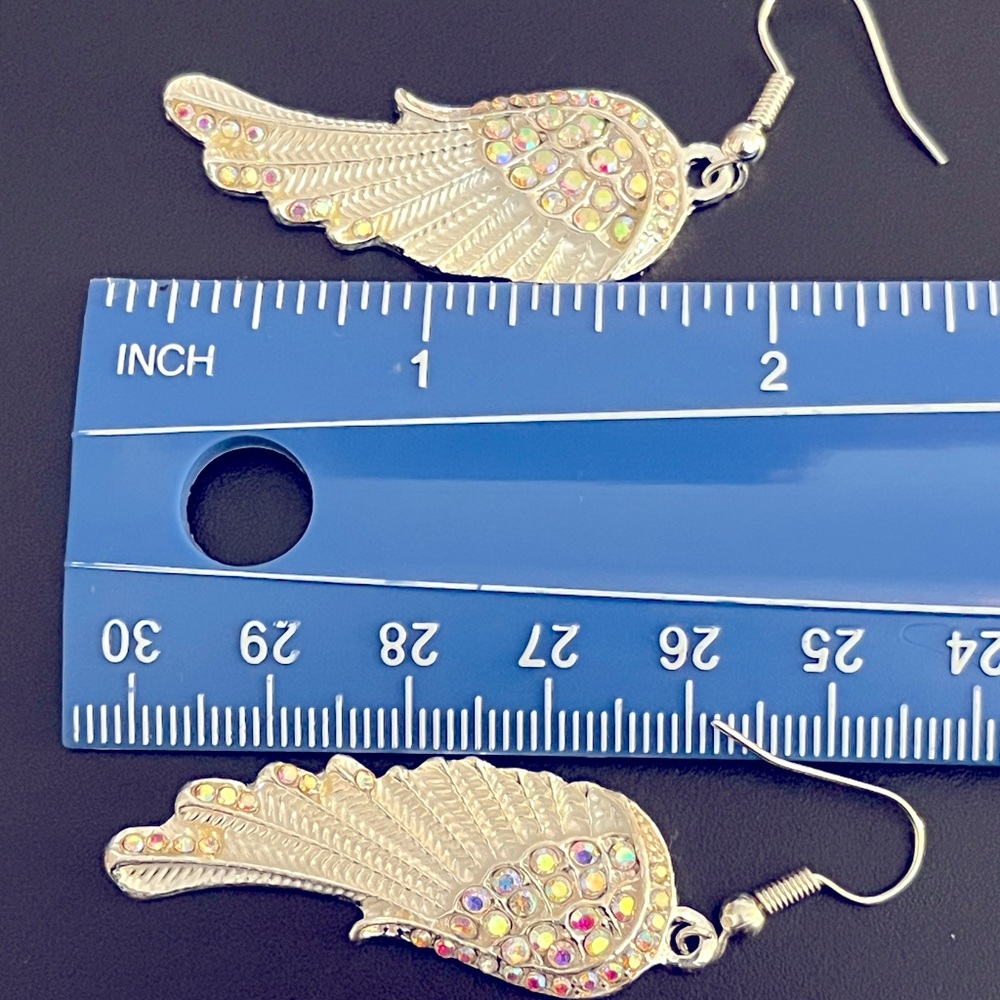 Beautiful Angel wing earrings. White and silver. 2 1/4” drop. New. - Picture 10 of 13